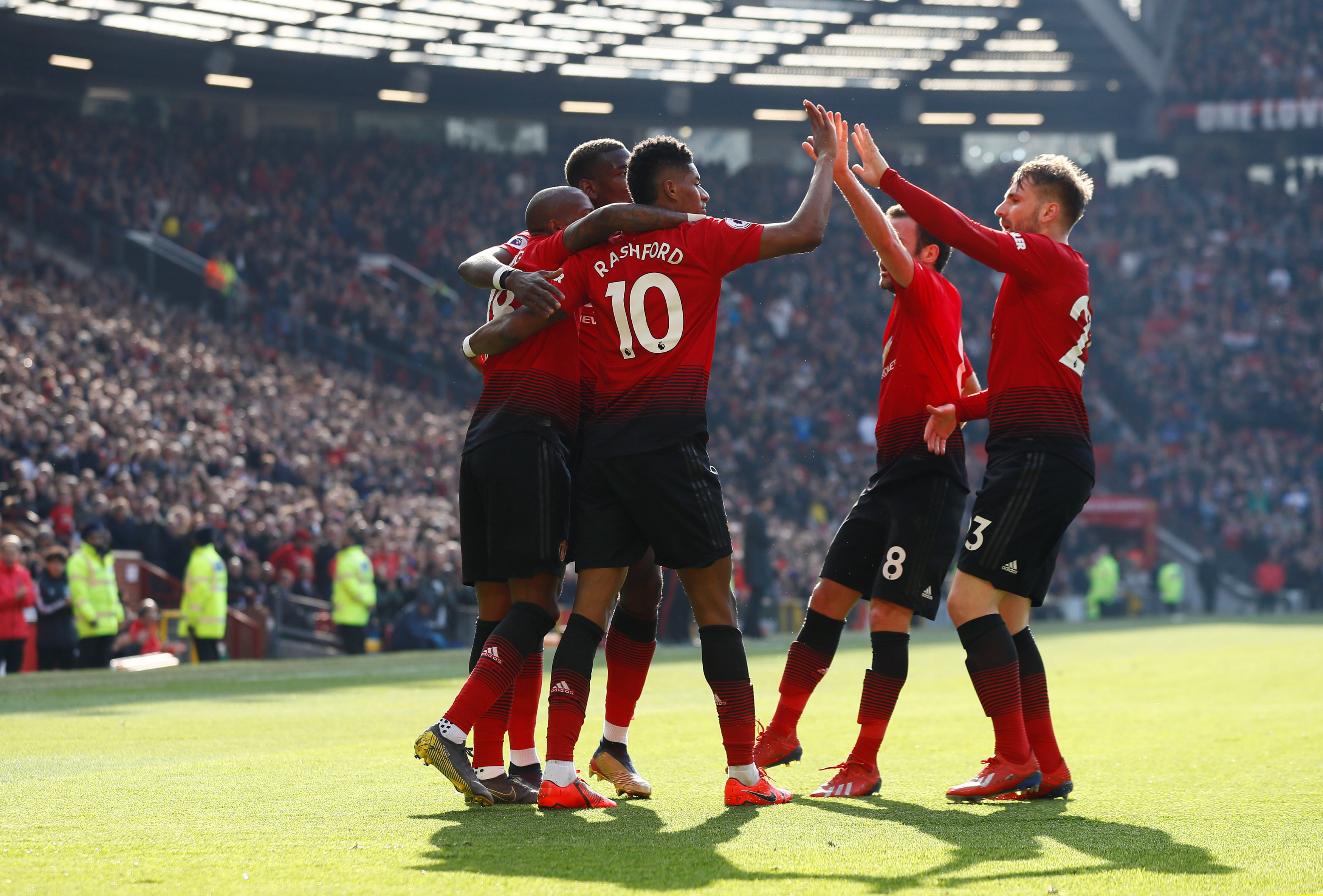 他飞赴沙特 他飞赴沙特